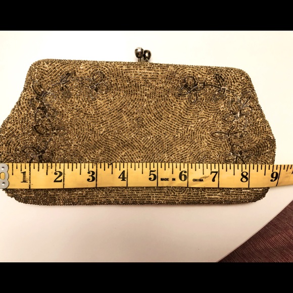 Gold beaded clutch, vintage with floral detail - Picture 6 of 7